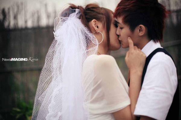 Bộ ảnh cưới gây sốt của cặp đôi đồng tính người Châu Á 9