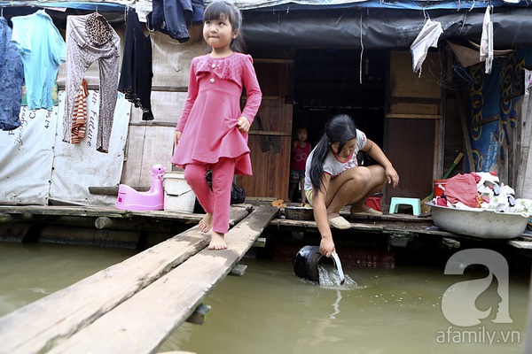 Một ngày của những đứa trẻ hiếu động ở 