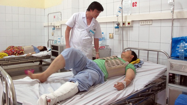 Đau xót cảnh thi thể 4 cháu bé nằm ngay cửa phòng ngủ 2 Đau xót cảnh thi thể 4 cháu bé nằm ngay cửa phòng ngủ 2