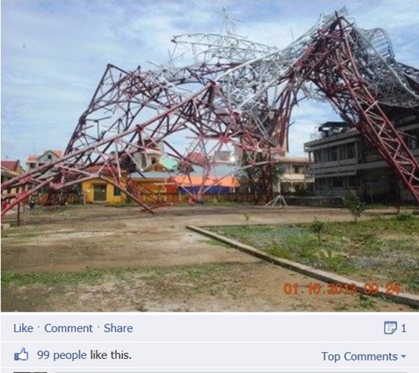 Cộng đồng mạng xúc động chia sẻ hình ảnh miền Trung vật vã trong bão lũ 5