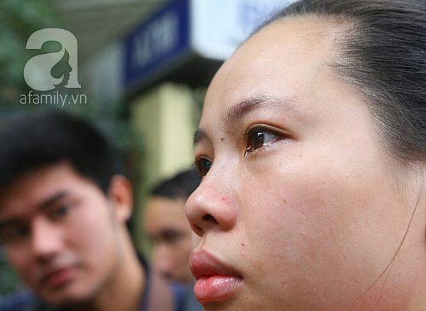 Gia đình bảo vệ Khánh khóc nấc, bất bình trước cáo trạng của VKS 4