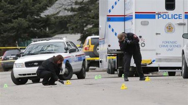 Cuồng sát ở Canada, 5 người chết 1