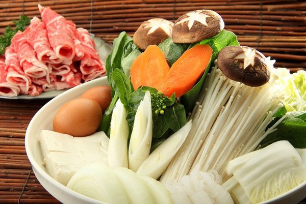 4 nhóm thực phẩm không nên cho nhiều vào nồi lẩu 2 4 nhóm thực phẩm không nên cho nhiều vào nồi lẩu 2