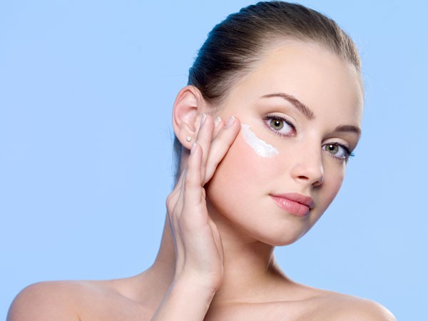 Những bí quyết chắc chắn làm bạn trẻ ra vài tuổi  4