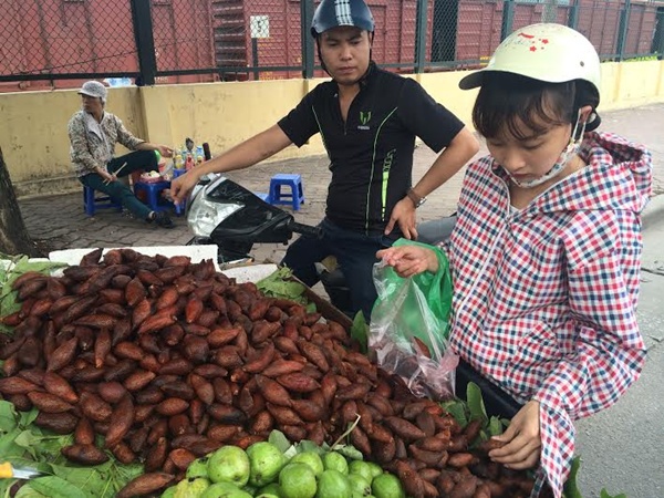 Ác chiêu đầu độc