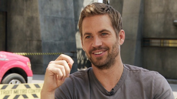 paul walker mua nhẫn