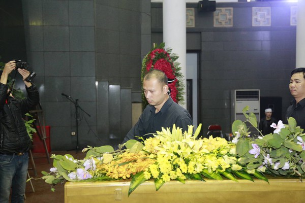 lễ viếng nhạc sĩ Trần Lập