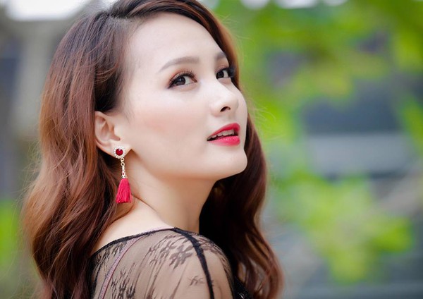 Diễn viên Bảo Thanh: 