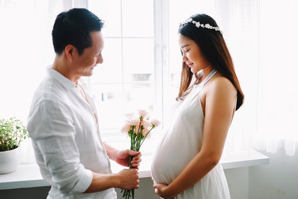 Người mẫu Phan Như Thảo đ&atilde; hạ sinh con g&aacute;i