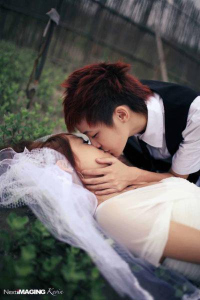 Bộ ảnh cưới gây sốt của cặp đôi đồng tính người Châu Á 16