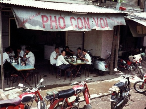 Những hình ảnh hiếm về ẩm thực vỉa hè Sài Gòn thế kỷ 20 23