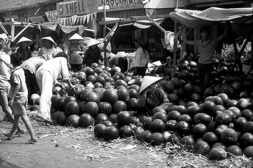 Những hình ảnh hiếm về ẩm thực vỉa hè Sài Gòn thế kỷ 20 20