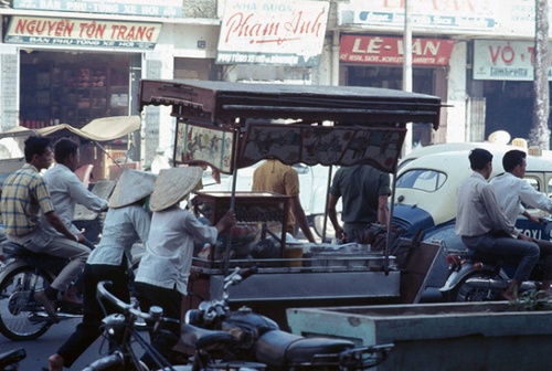 Những hình ảnh hiếm về ẩm thực vỉa hè Sài Gòn thế kỷ 20 12