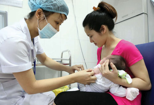 Những điều cần biết trước khi đưa trẻ đi tiêm chủng 1 Những điều cần biết trước khi đưa trẻ đi tiêm chủng 1