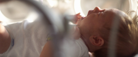 trẻ sơ sinh cũng biết đau 1