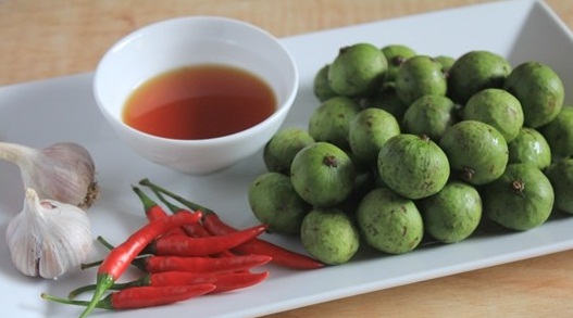 những điều cần biết khi ăn quả sấu 2
