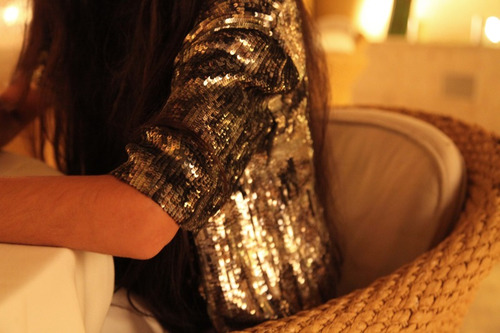 Sequin kh&ocirc;ng chỉ d&agrave;nh ri&ecirc;ng cho buổi tối 1
