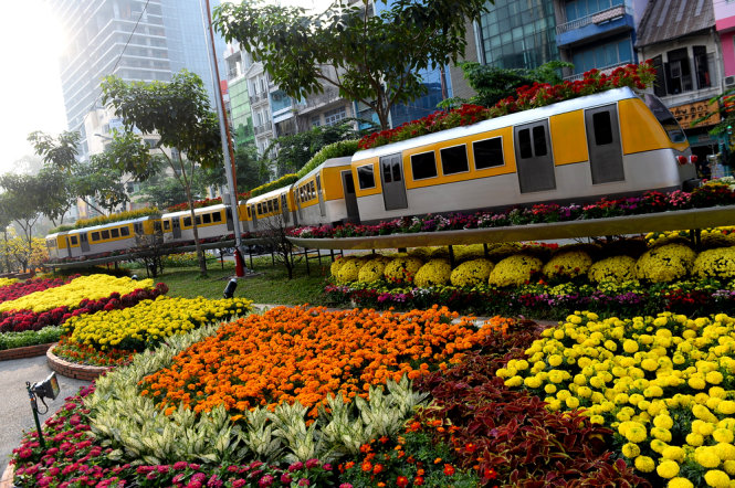 Tết đến đường hoa ngắm metro 2