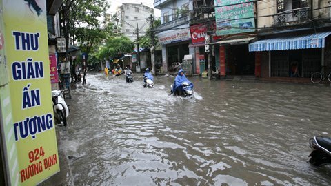 Mưa lớn nhiều nơi, 23 người chết và bị thương Mưa lớn nhiều nơi, 23 người chết và bị thương