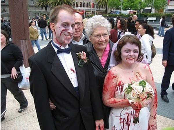 Style đám cưới kiểu Halloween kinh dị 25