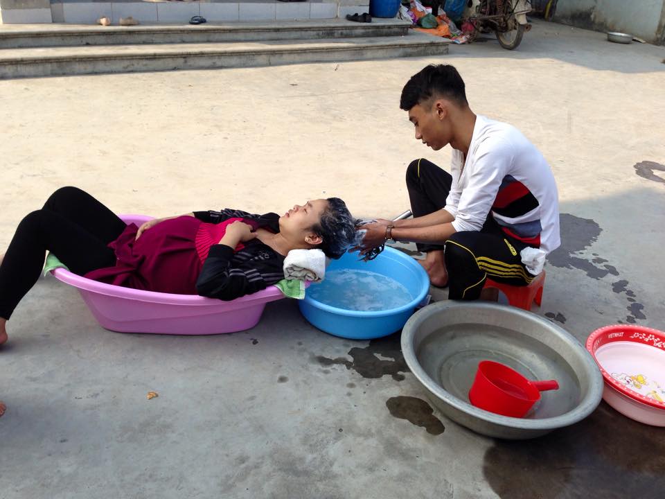 Bức ảnh, phụ nữ khao khát, gội đầu, mang thai Bức ảnh, phụ nữ khao khát, gội đầu, mang thai