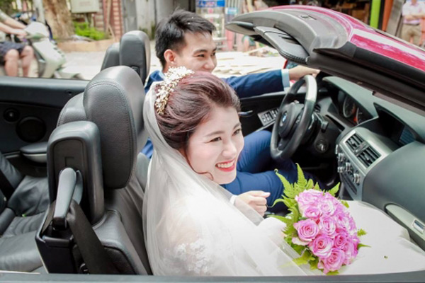 Cặp đôi Mai Ngọc - Trung Kiên hạnh phúc trong ngày cưới