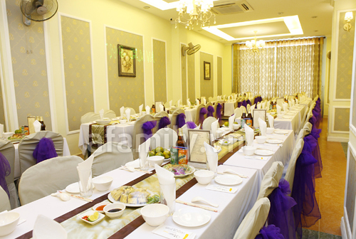 Đắt khách dịch vụ đặt tiệc cưới tại Hà Nội 3 Đắt khách dịch vụ đặt tiệc cưới tại Hà Nội 3