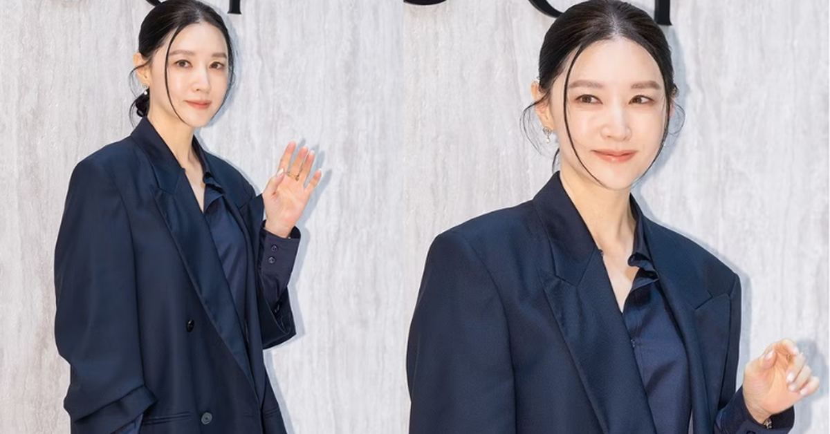 Lee Young Ae ở tuổi 55: Bí quyết giữ gìn sức khỏe và vẻ đẹp từ bên trong