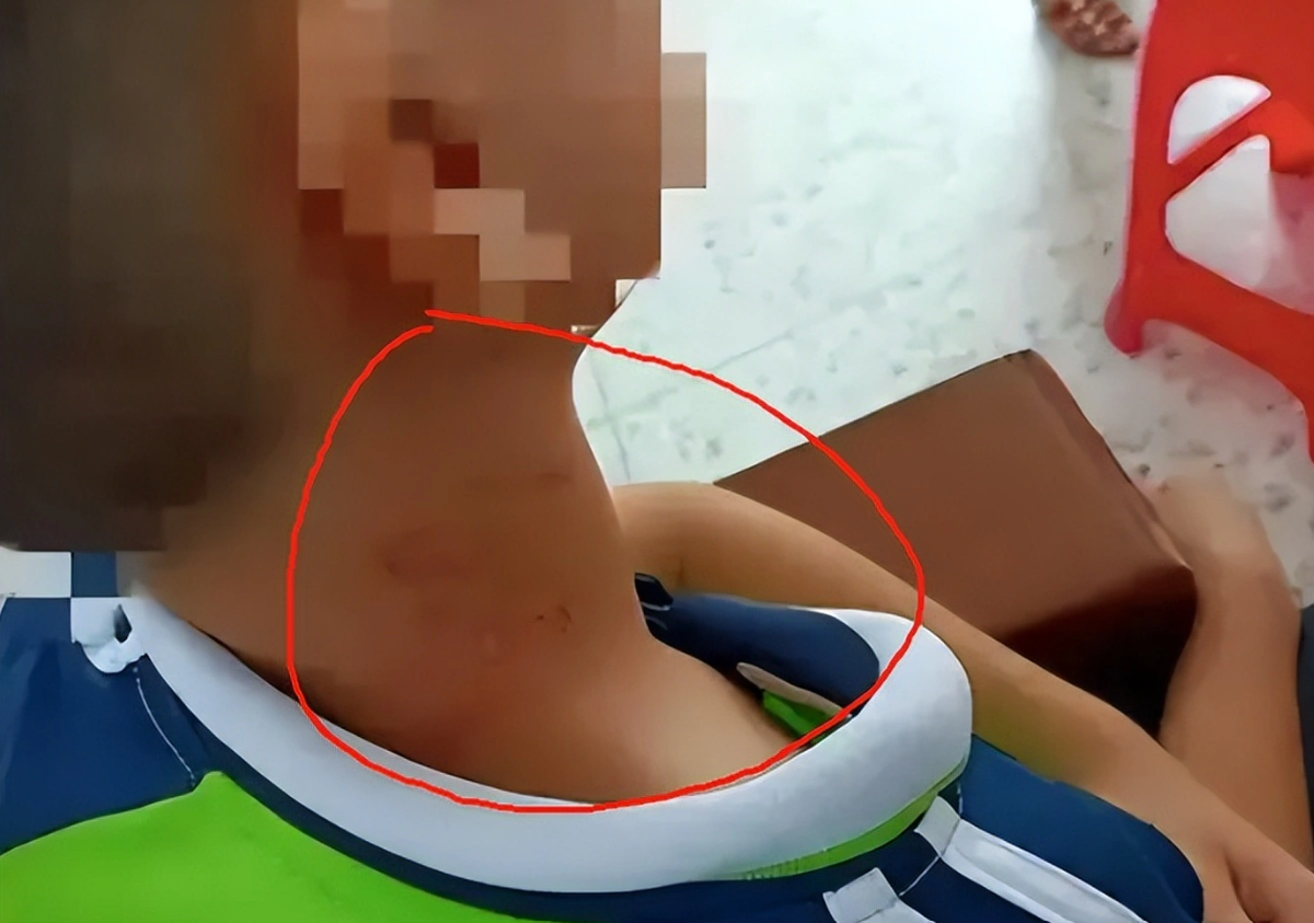 Tức giận đến mấy thì cha mẹ cũng không được đánh vào 4 vùng này trên cơ thể con!