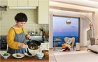Sau ly hôn, người phụ nữ 56 tuổi mua nhà riêng và sống cuộc đời khiến ai cũng ngưỡng mộ