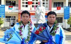 Trò chuyện nhanh cùng cặp song sinh giành 2 huy chương vàng Olympic Toán học quốc tế