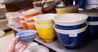 Thị trường bán nhiều loại bát nhưng 3 kiểu này rẻ mấy cũng đừng mua, biết rồi nhớ nhắc người thân nhé!