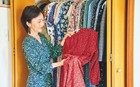 Tủ đồ tối giản bắt đầu từ đây: 5 món quần áo càng giữ càng phí tiền và diện tích