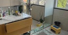 Ngày càng nhiều gia đình bỏ lắp kính phòng tắm vì sợ nổ, 2 giải pháp lên ngôi đảm bảo an toàn, ít rủi ro