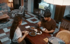 Từ một mâm cơm, hôn nhân của Toàn và Hoàng Lam trong Gió ngang khoảng trời xanh gây tranh cãi