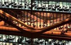 Microsoft công bố 10 nghề dễ "bay màu" nhất vì AI: Đọc kỹ đi, nghề của bạn có thể đang trong số đó!