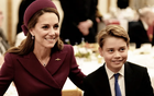 Tiết lộ bất ngờ: Vương phi Kate từng "chấm" một cái tên hoàn toàn khác cho Hoàng tử George, lý do khiến hội bỉm sữa gật gù
