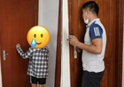Vụ bố đưa 2 con đến tận phòng khách sạn bắt ghen mẹ: Sao người lớn thua lại bắt con trẻ phải "trả nợ"!