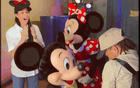 Meghan đưa cả nhà đến Disneyland nhân dịp Ngày của Mẹ