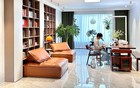 Không còn chuộng phòng khách kiểu cũ, phòng khách của người bạn này khiến nhiều người muốn “đập đi làm lại” vì quá tiện và đáng sống