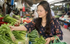 Ở tuổi 56, người phụ nữ này nghỉ việc với lương hưu hơn 5 triệu/tháng: “Tôi không giàu, nhưng lần đầu thấy đời mình nhẹ đi”