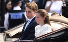 Ba con nhà Vương phi Kate lại "cướp sóng" Trooping the Colour: Louis vẫy tay phấn khích, George xuất hiện với diện mạo mới