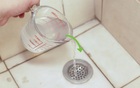 Tôi đã xịt khử mùi phòng tắm suốt nhiều năm mới nhận ra: Thứ bốc mùi nhất lại không phải bồn cầu