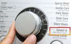 Đừng lạm dụng chế độ giặt nhanh trên máy giặt: Nhiều người dùng sai cách nên quần áo càng giặt càng bẩn, nhanh xuống cấp
