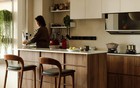 Căn hộ 88m² của cặp vợ chồng nghỉ hưu gây sốt vì quá đẹp: Ai xem cũng nói không còn dám chê gu thẩm mỹ của bố mẹ