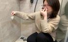 Mới dọn vào ở 1 tháng, nhà đã lộ 4 lỗi khiến chủ nhà phát cáu: Gạch nứt, cửa kính rạn, nhà vệ sinh vừa rò vừa bốc mùi
