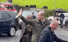 Vợ chồng Kate Middleton khiến dân tình thích thú khi cùng chơi bộ môn "lạ"