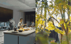 Sau khi giá nhà giảm mạnh, cặp vợ chồng quyết định không bán nữa: Họ biến căn nhà 300m² thành “bước đệm” cho tuổi 40