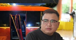 Người đàn ông kể lại giây phút phá cửa để cô giáo bế bé trai 5 tuổi ra khỏi xe đưa đón