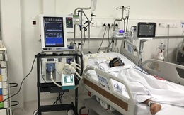 TP.HCM: Hai trẻ bị sốt xuất huyết nguy kịch được bệnh viện nhi lớn nhất miền Nam cứu sống